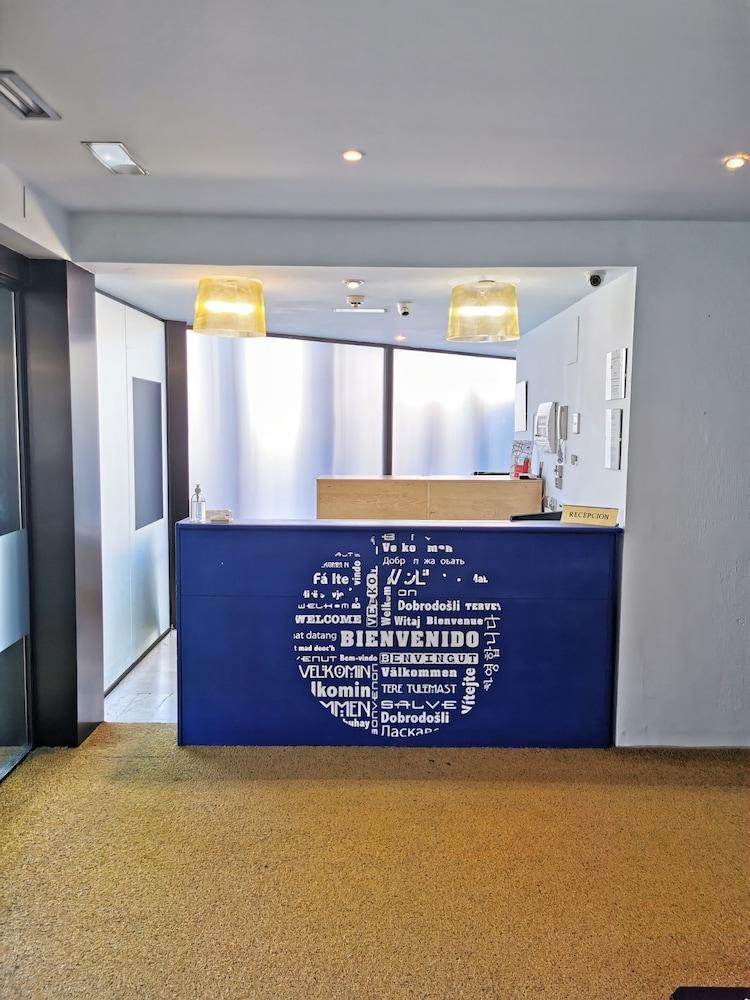 Guest house La De El Chaflan 3*