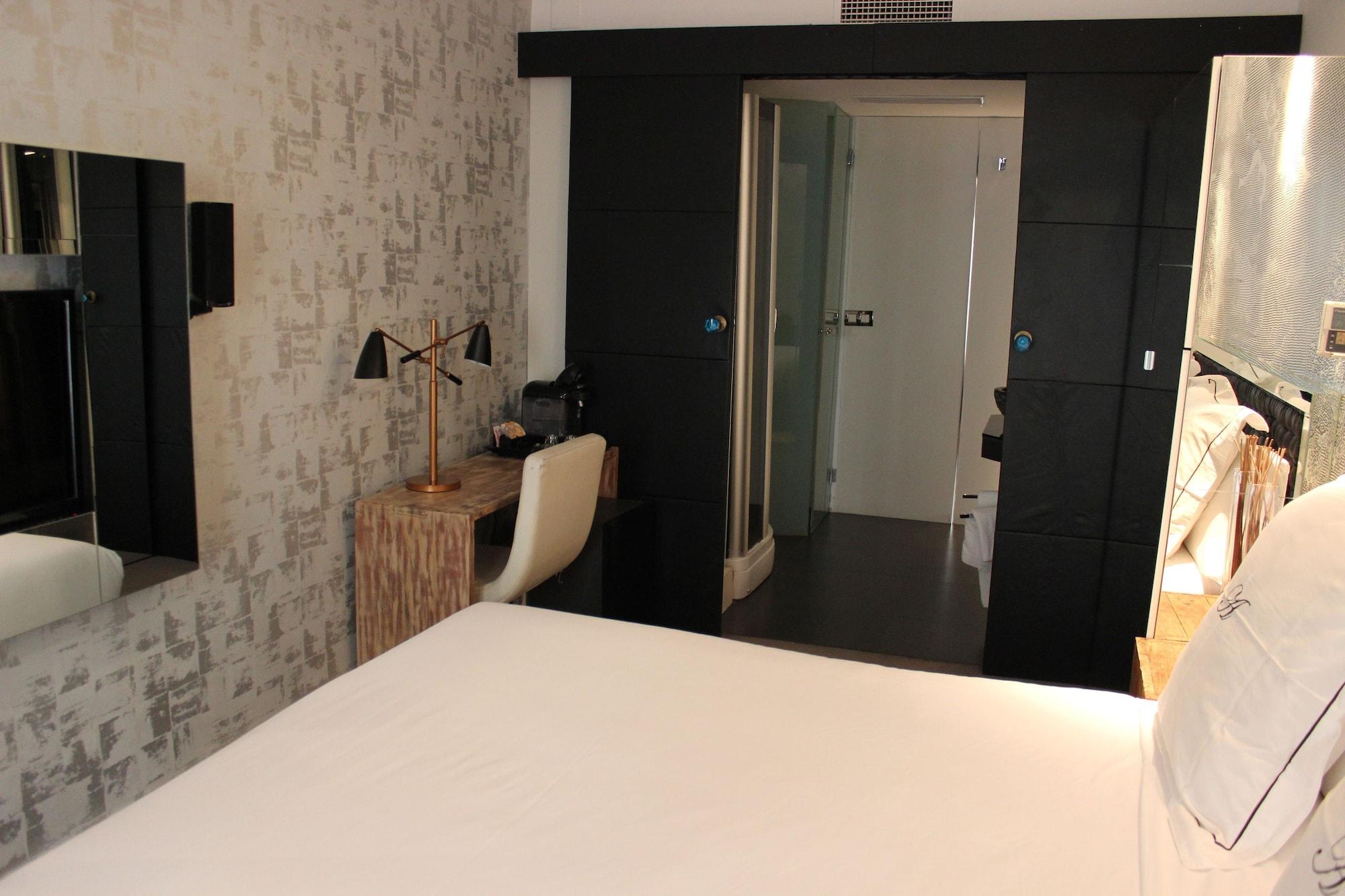 Abalu Design Boutique Gran Via - Only Adults 3*