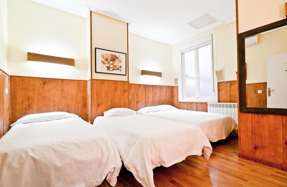 Asuncion Guest house 2*