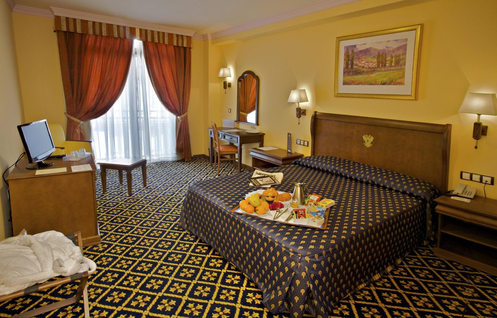 Agora Juan De Austria Hotel 4*