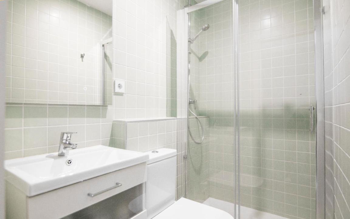 Minty - Velarde Apartment