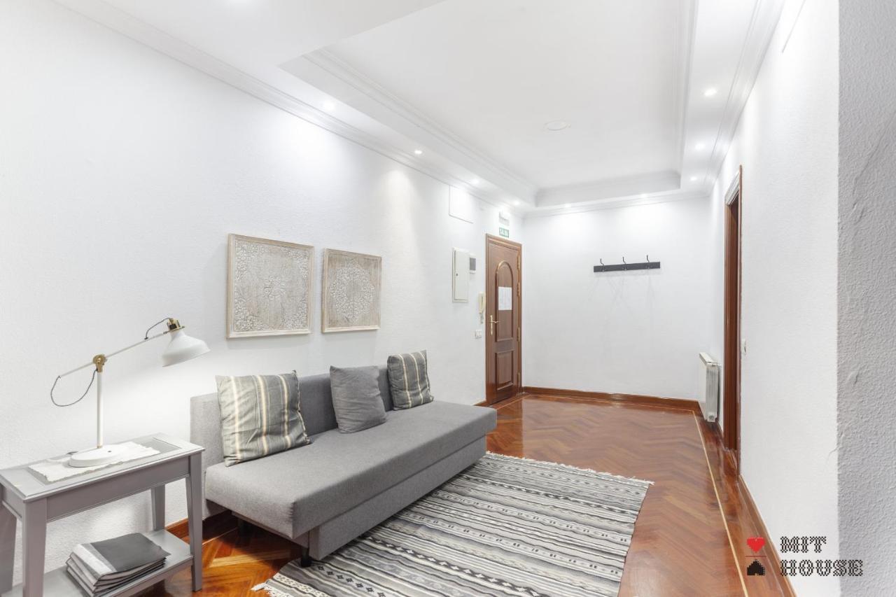 Mit House Fernando VI En Madrid * Madrid