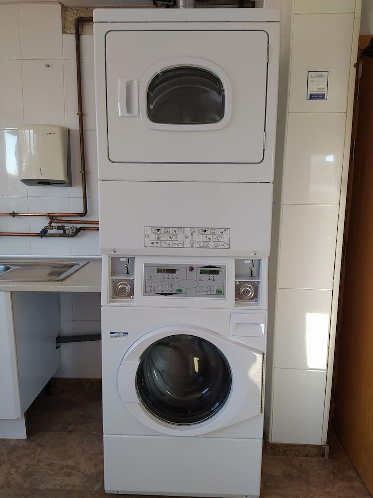 Quo Eraso Apartahotel 3*