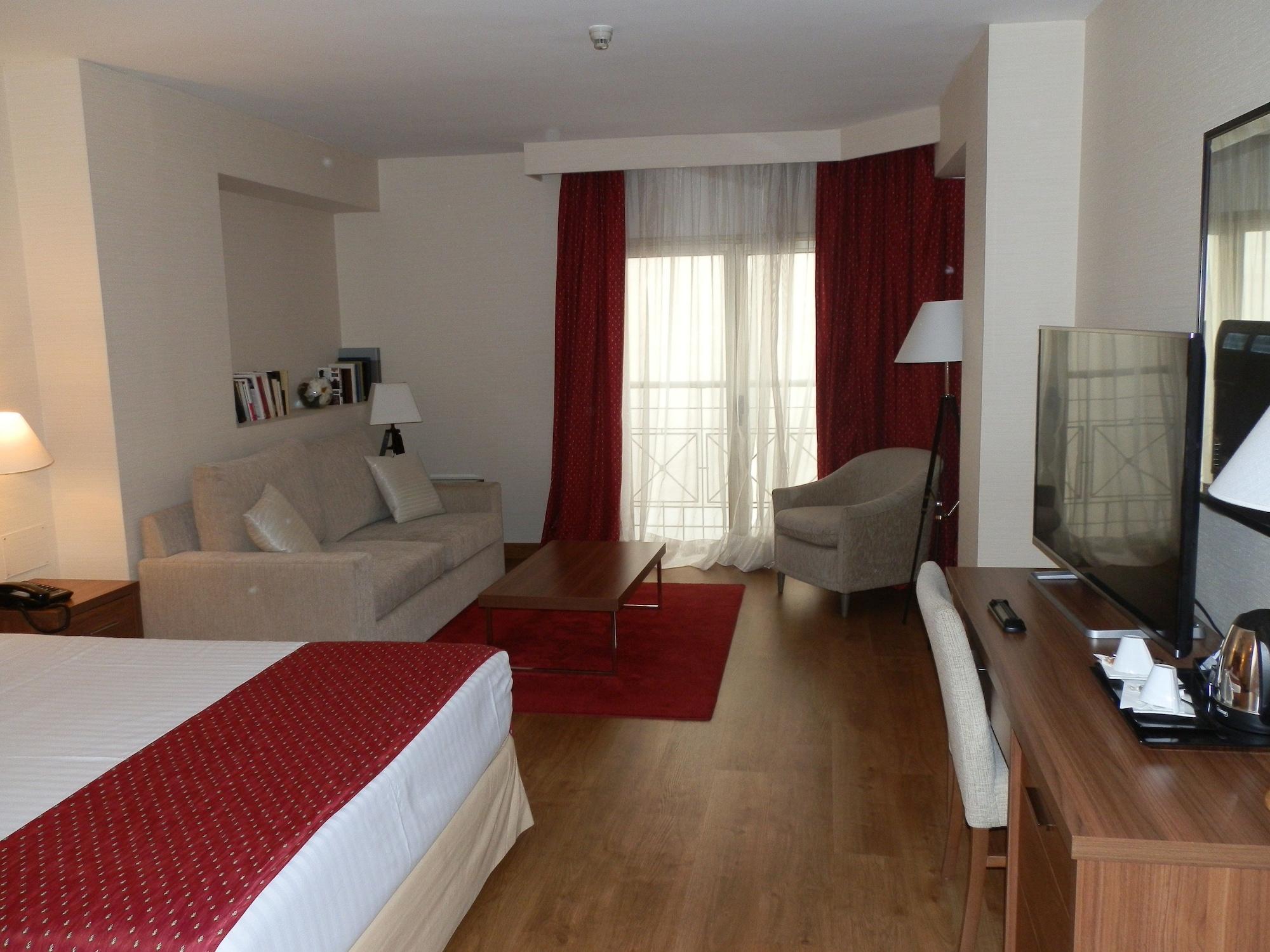 Aparto-hotel Rosales 3* Madri