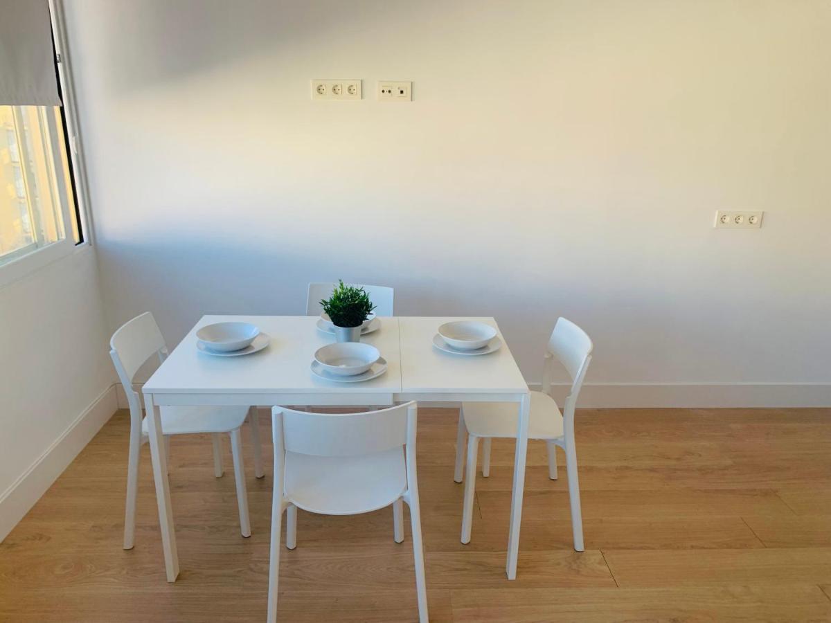 Pisos Con Piscina Barrio Exclusivo-wizinkcenter Alquiler Temporada Appartement Madrid