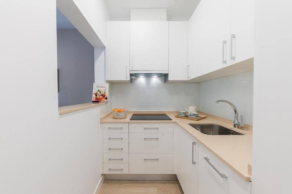 Center 2 Bedrooms Quiet Appartement