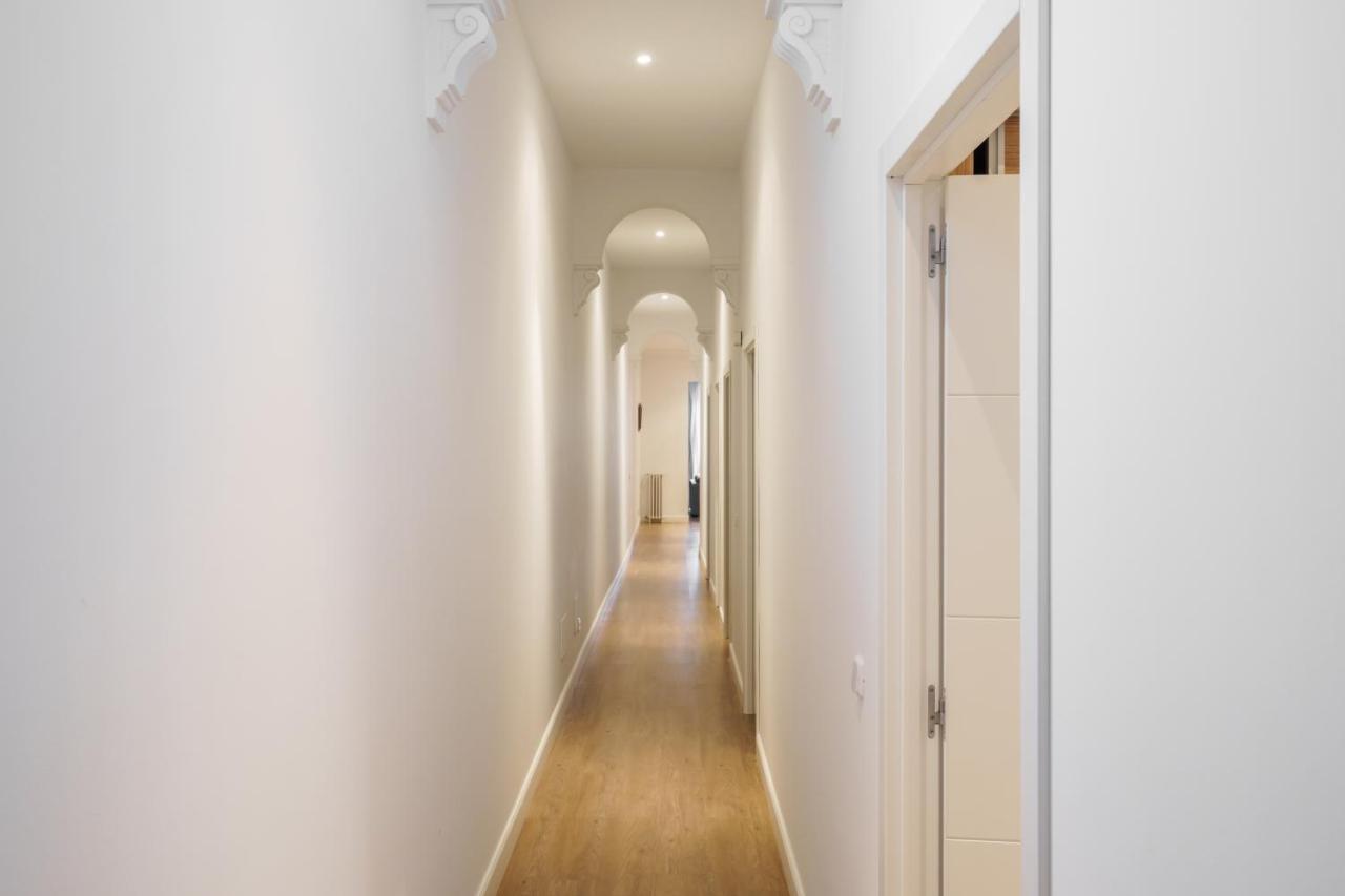 Homeabout Callao Ii 4br 3.5bt Appartement Madrid