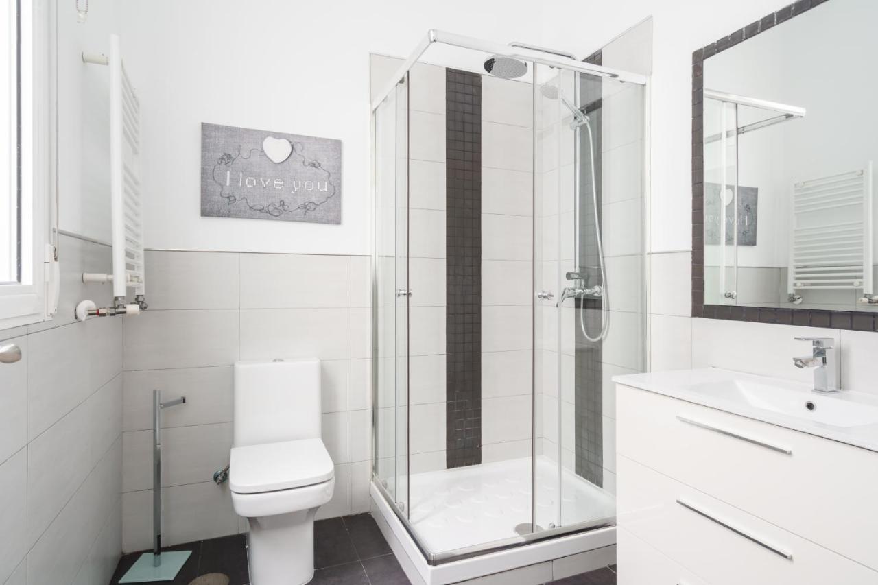 Homeabout Callao Ii 4br 3.5bt Madrid