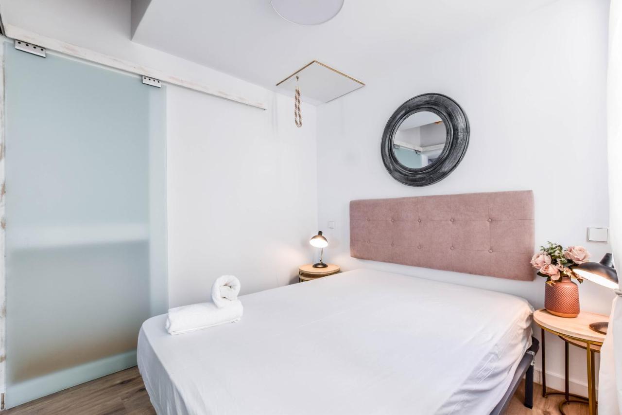 Apartamento Atico De Diseño En Plaza Mayor