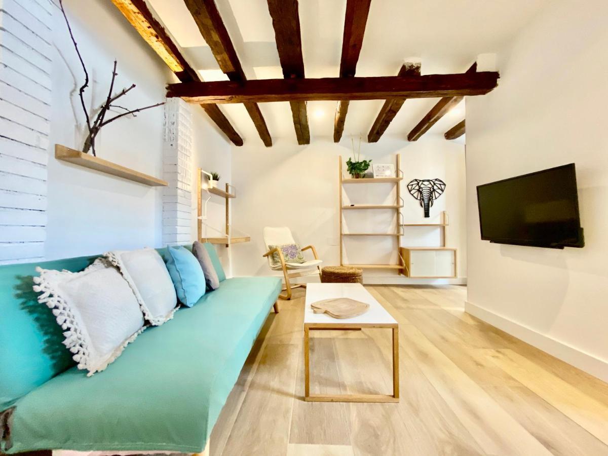 Charming Gran Via Attic Madrid