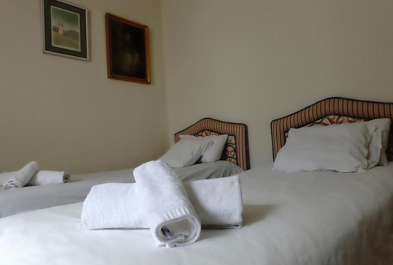 Apartamento Casa Reina- Classical With Lift In Sol And Mayor