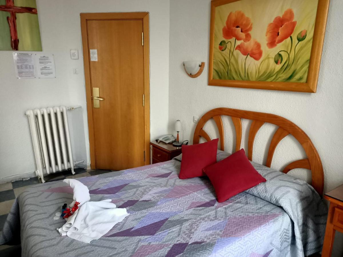 Casa de hóspedes Continental Madri