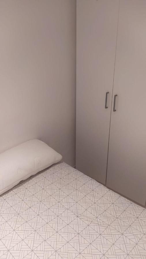 2 Cerca De Manuel Becerra Apartment