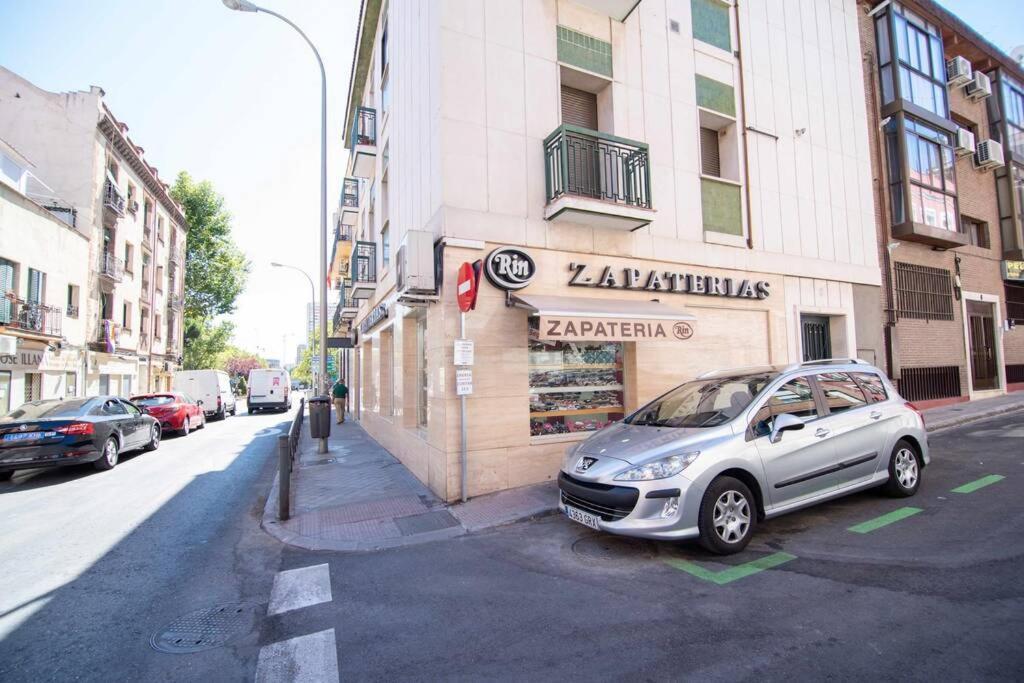 For Beautiful Temporal Santiago Bernabeu Jmc5 Apartment Madrid