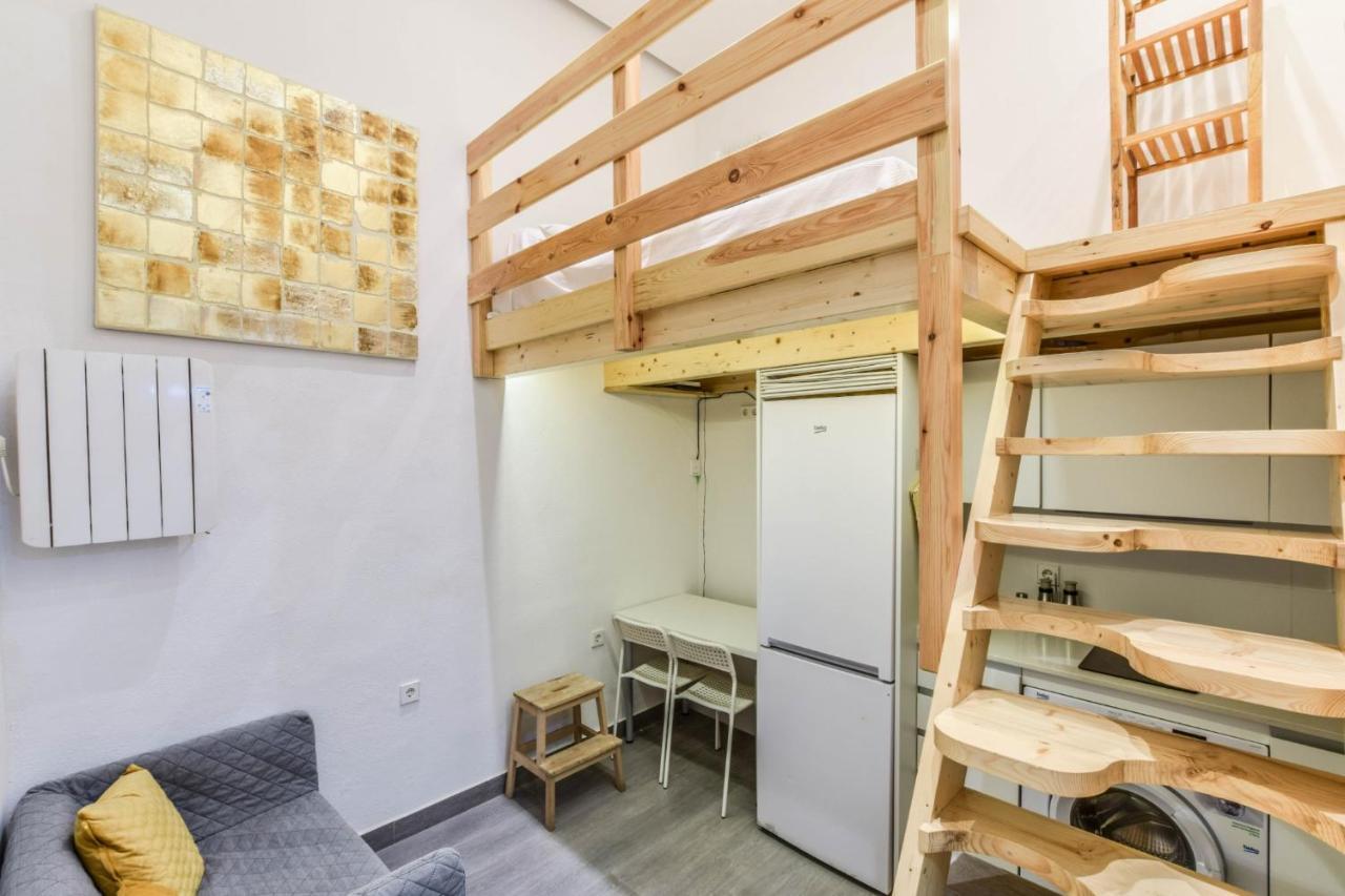 Apartamento En Chamberi Apartment *