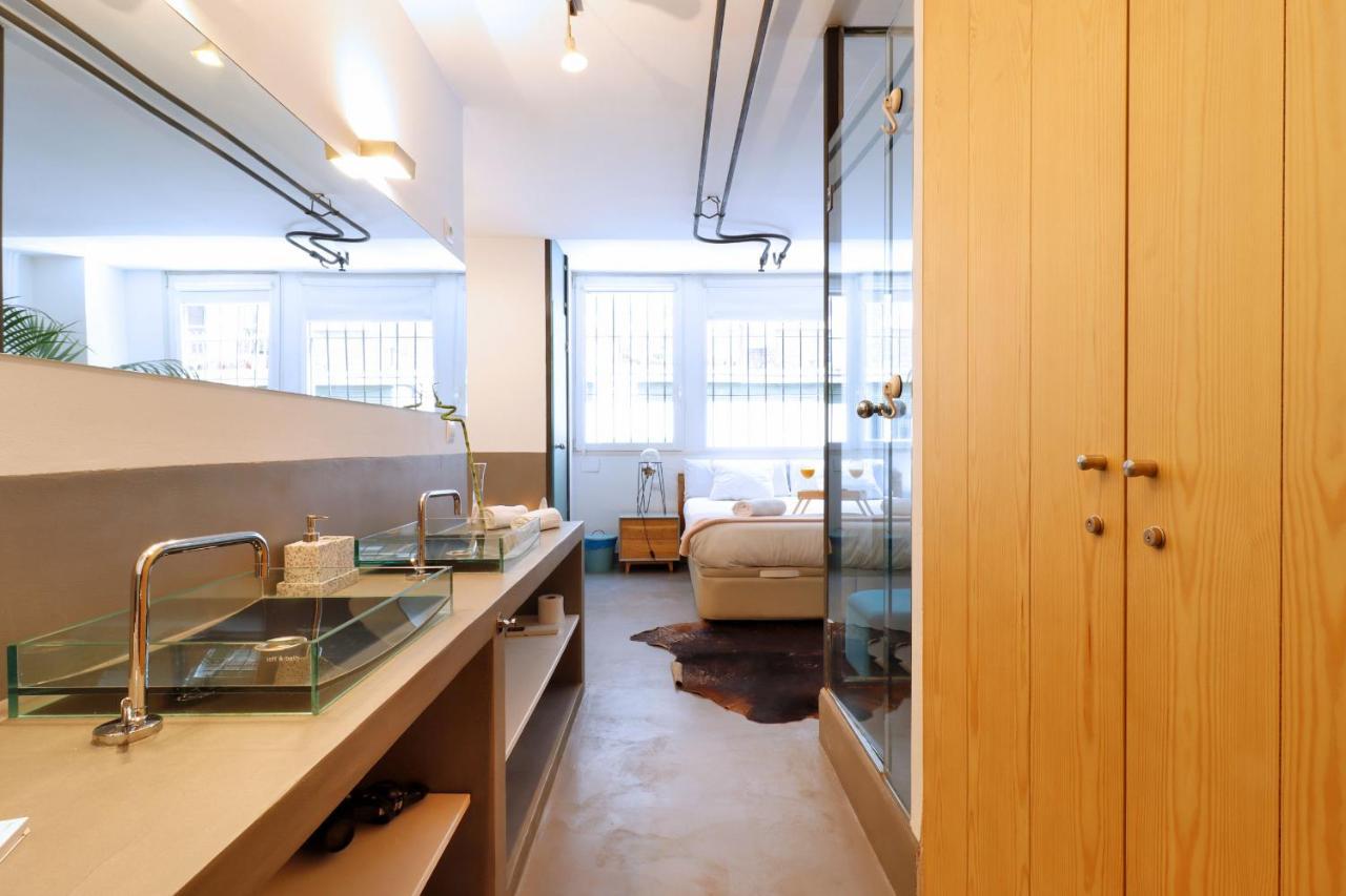 Loft Jacuzzi Palace By Madflats Collection
