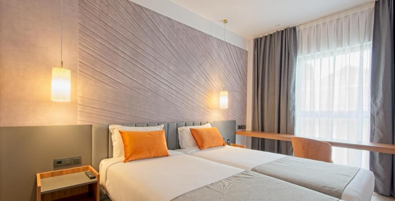 Dwo Yuste Alcala 3* Madrid