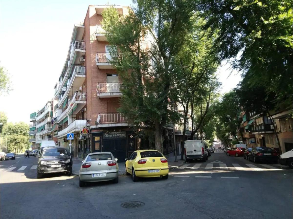 Precioso Estudio Situado En La Zona De Ventas Barbadillo Der * Madrid
