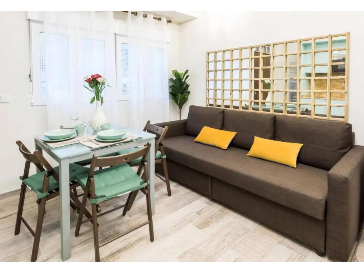 Apartamento Precioso Estudio Situado En La Zona De Ventas Barbadillo Der