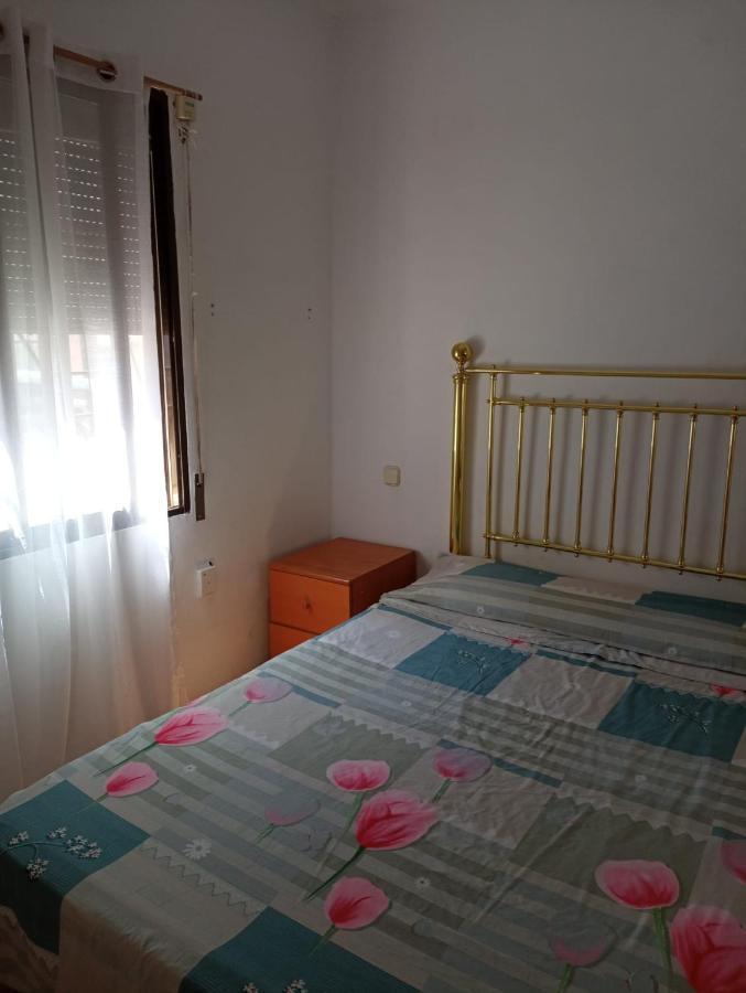 Calle María Luisa Con 3 Appartamento