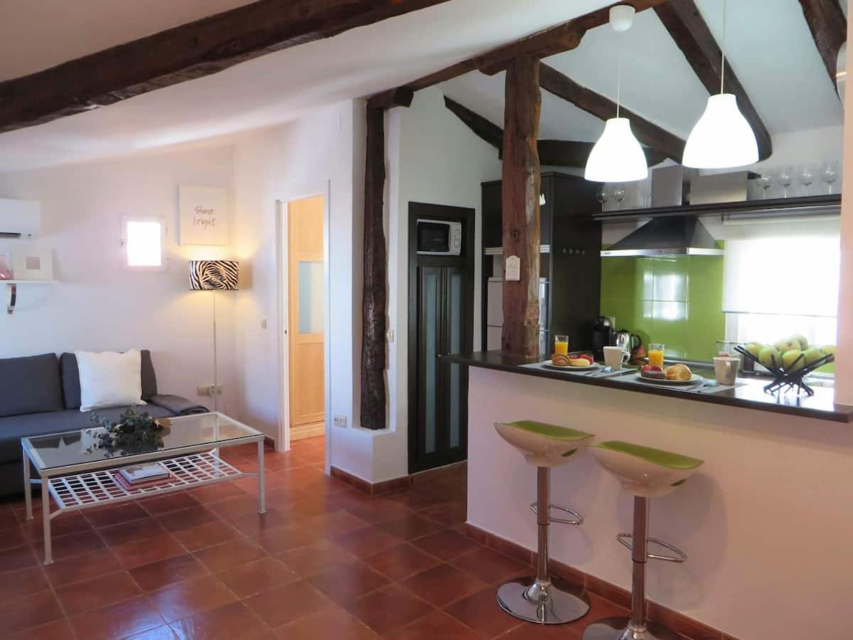 Apartment Cozy & New Bohemian --- Gran Via Center *
