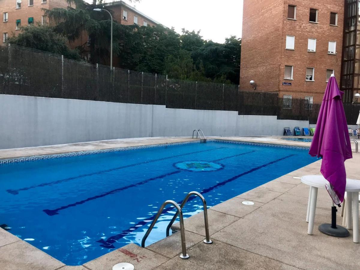 Appartamento Super Deluxe With Free Parking Center