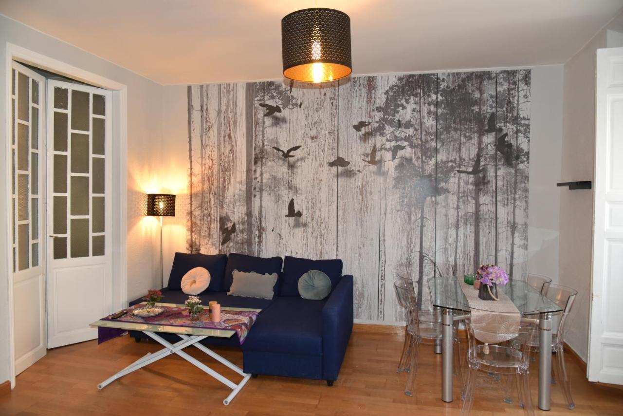 Disfruta, En La Misma Plaza Mayor Bonito Y Amplio Appartement