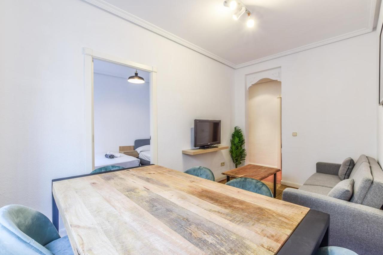 Apartamento Espacioso En La Plaza De Lavapies Appartement *