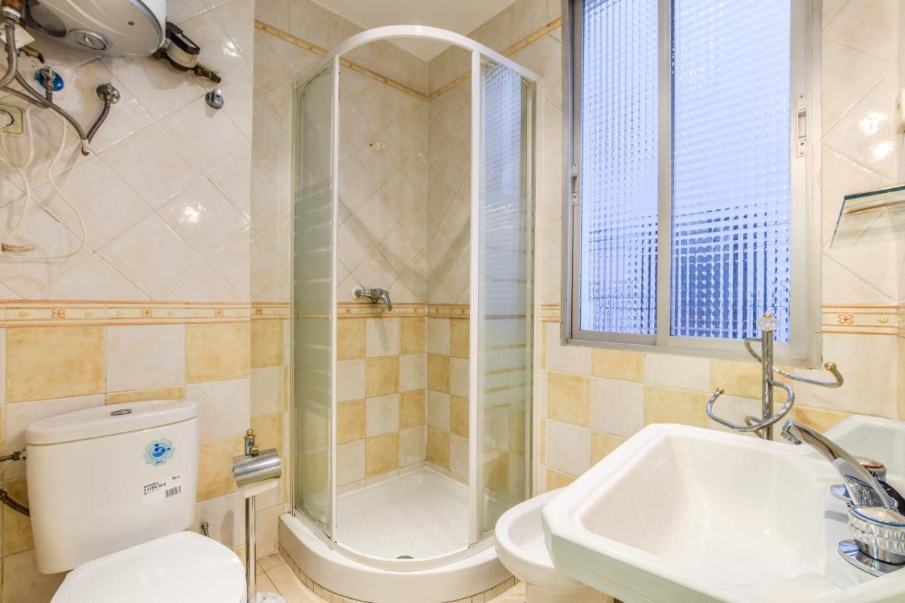 Apartamento Espacioso En La Plaza De Lavapies Appartement