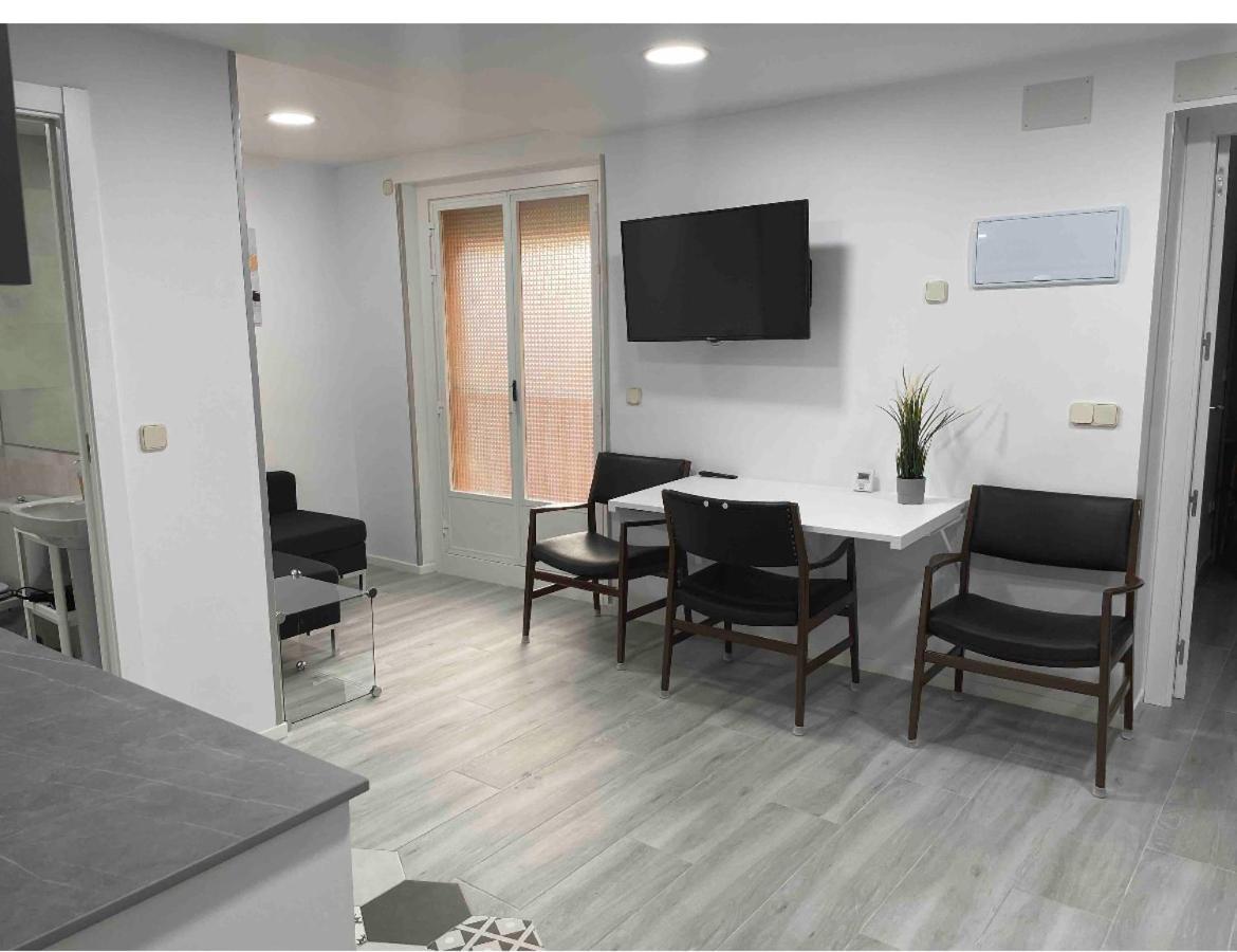 Bianco Apartment