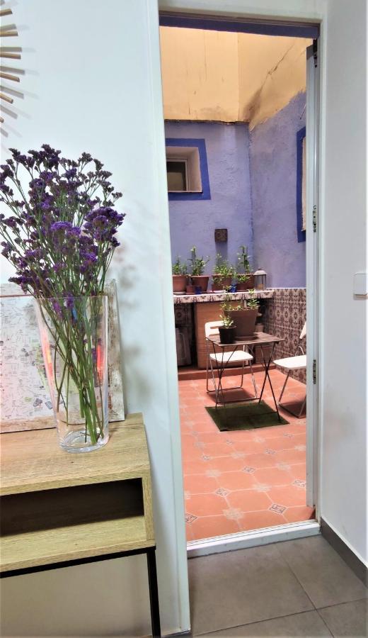 Precioso Piso Para Parejas En Calle Calvario - Lavapiés *