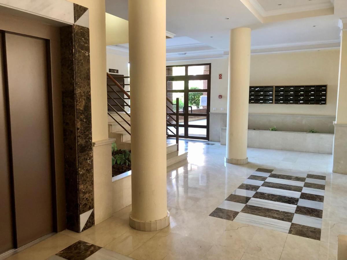 Wanda Ifema Con Parking Y Piscina Apartamento