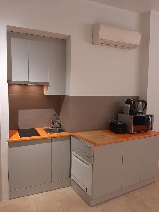 Estudio Con Parking Privado Apartment Madrid