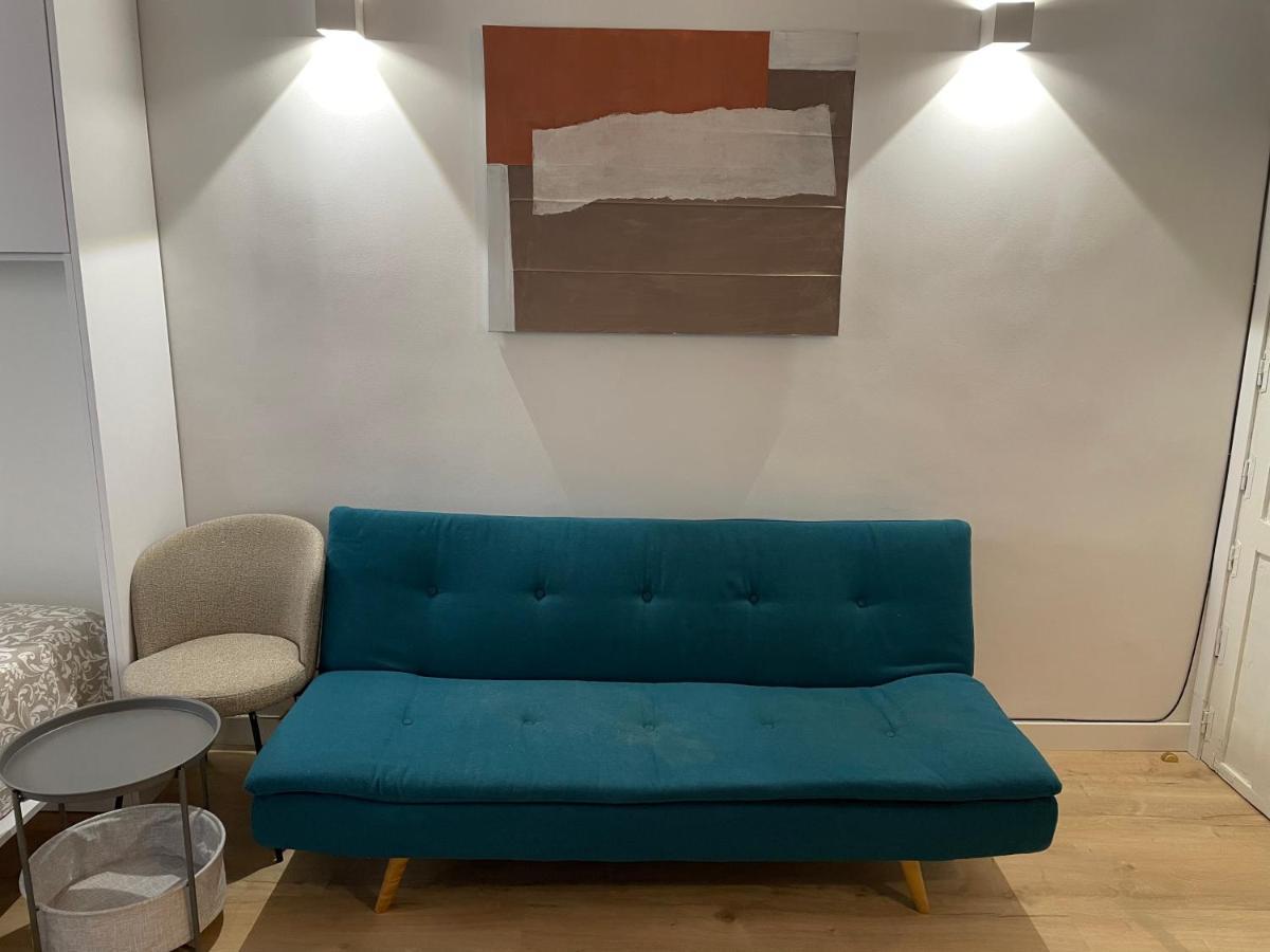 8-estudio, Zona Chamberi, San Bernardo Apartment