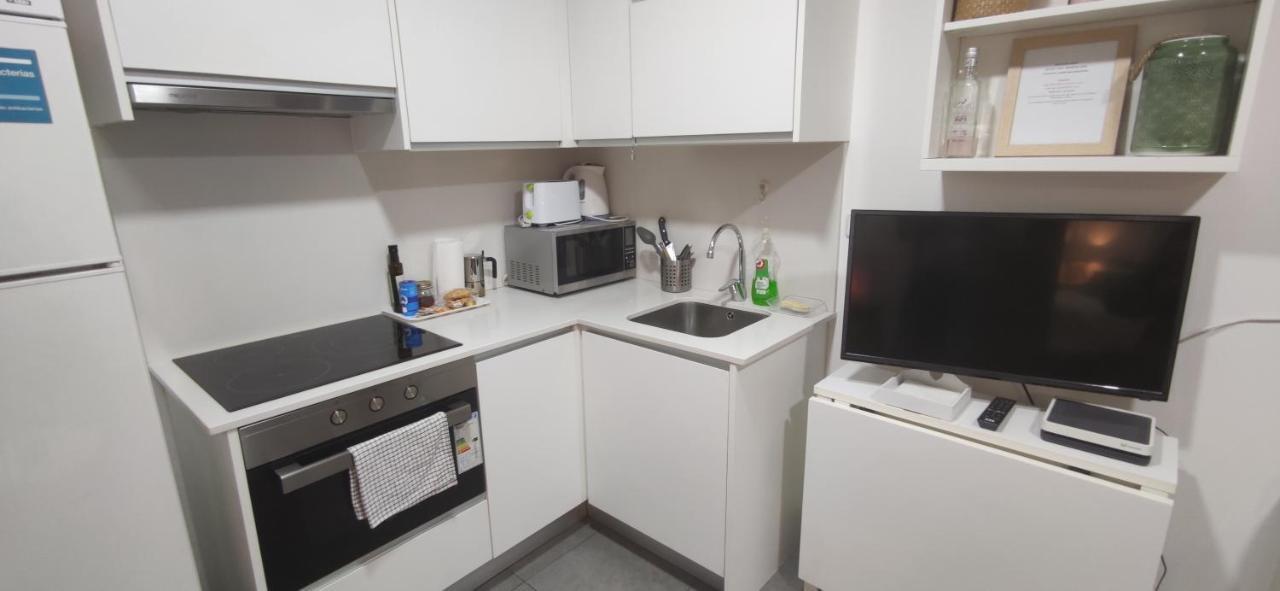 Precioso Piso Para Parejas En Calle Calvario - Lavapiés Apartamento Madrid