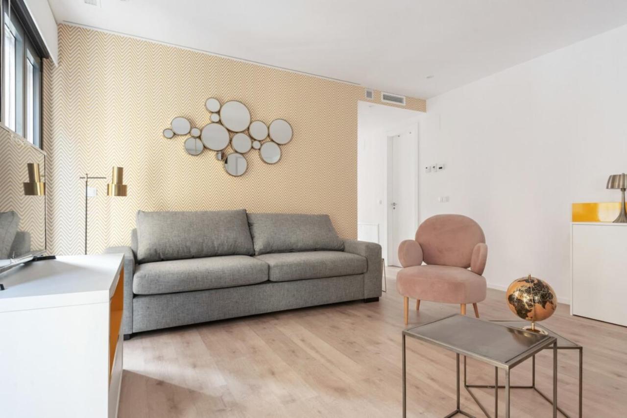 Incredible Design 2 Bedroom In Centro * Madrid