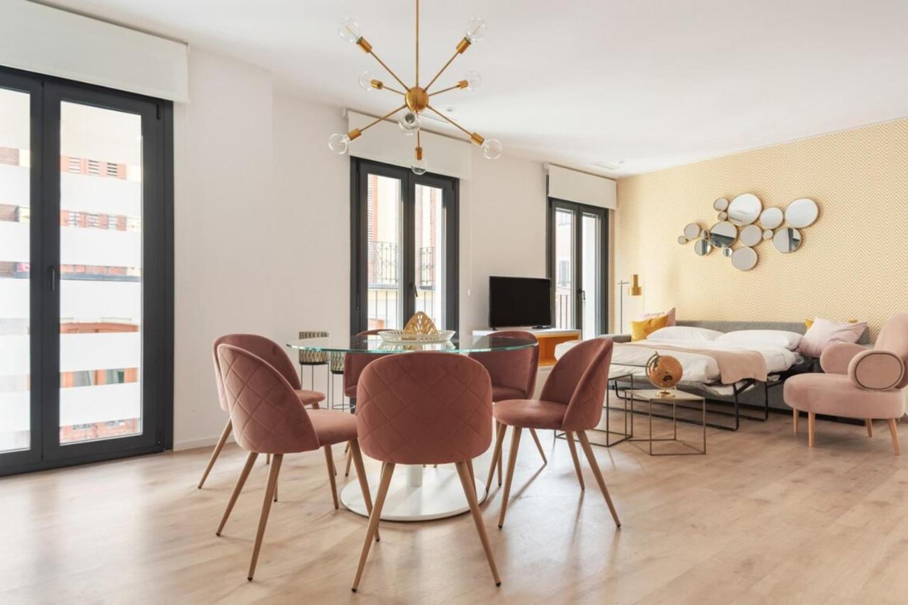Incredible Design 2 Bedroom In Centro Apartment *