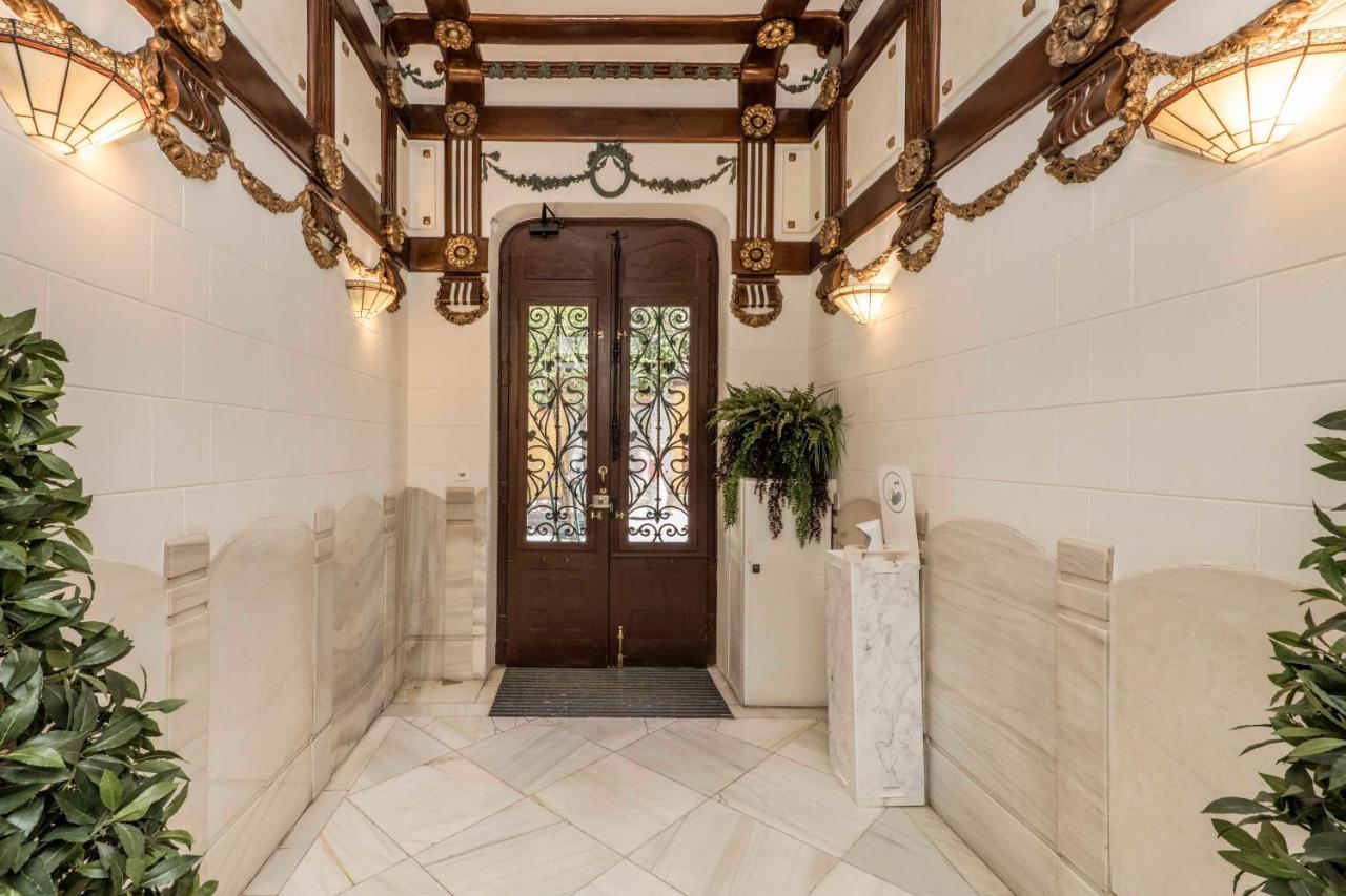 Apartment 1915 Private *