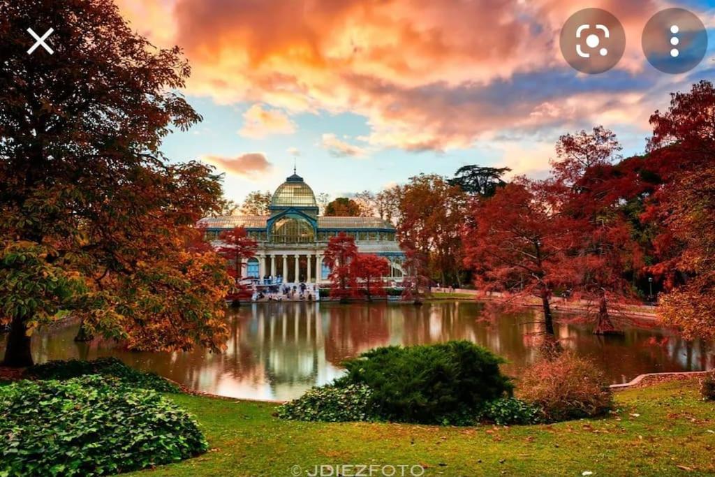 Hospedagem domiciliar Parque El Retiro Madri