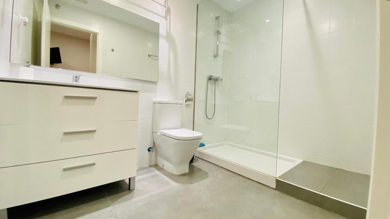 Apartamento Centrally Located Duplex: Río-palacio Real Linneo *