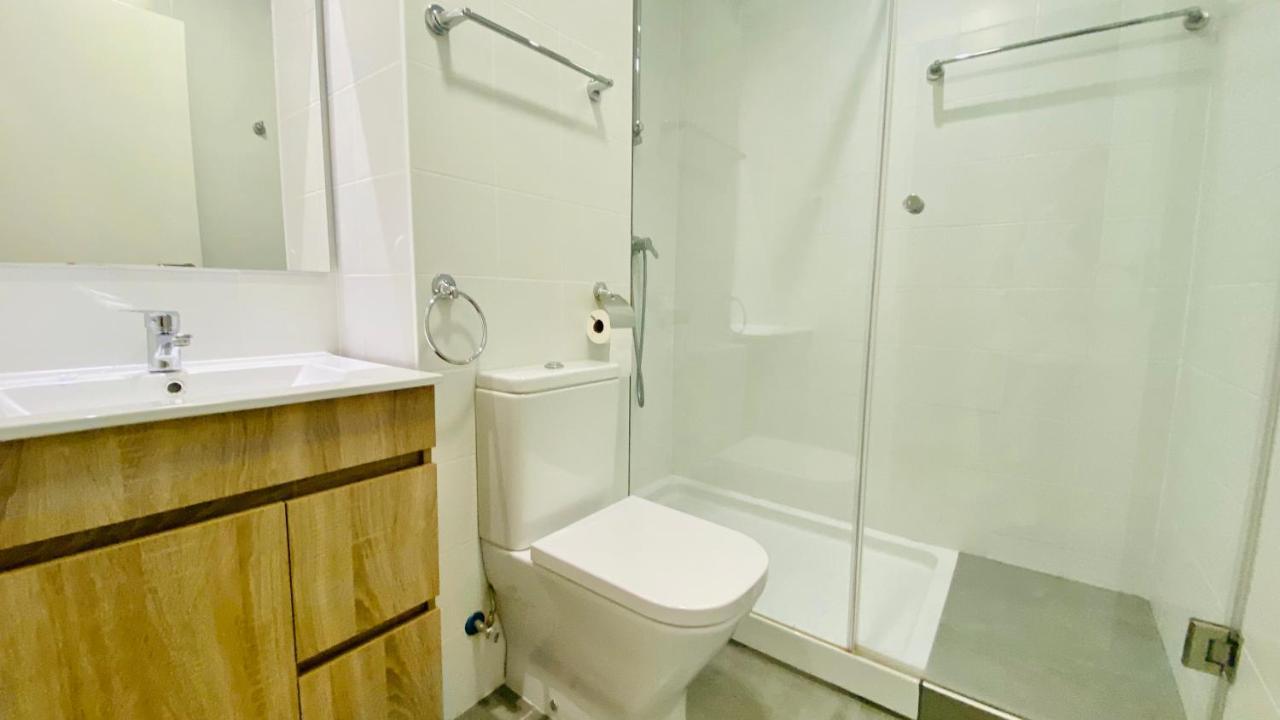 Apartamento Centrally Located Duplex: Río-palacio Real Linneo