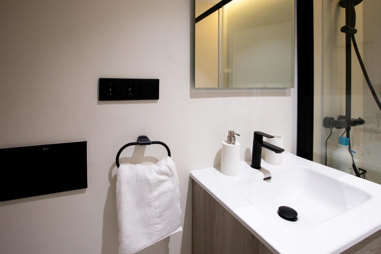 Gran Via. Salud. Puerta Del Sol. Callao. Apartamento *