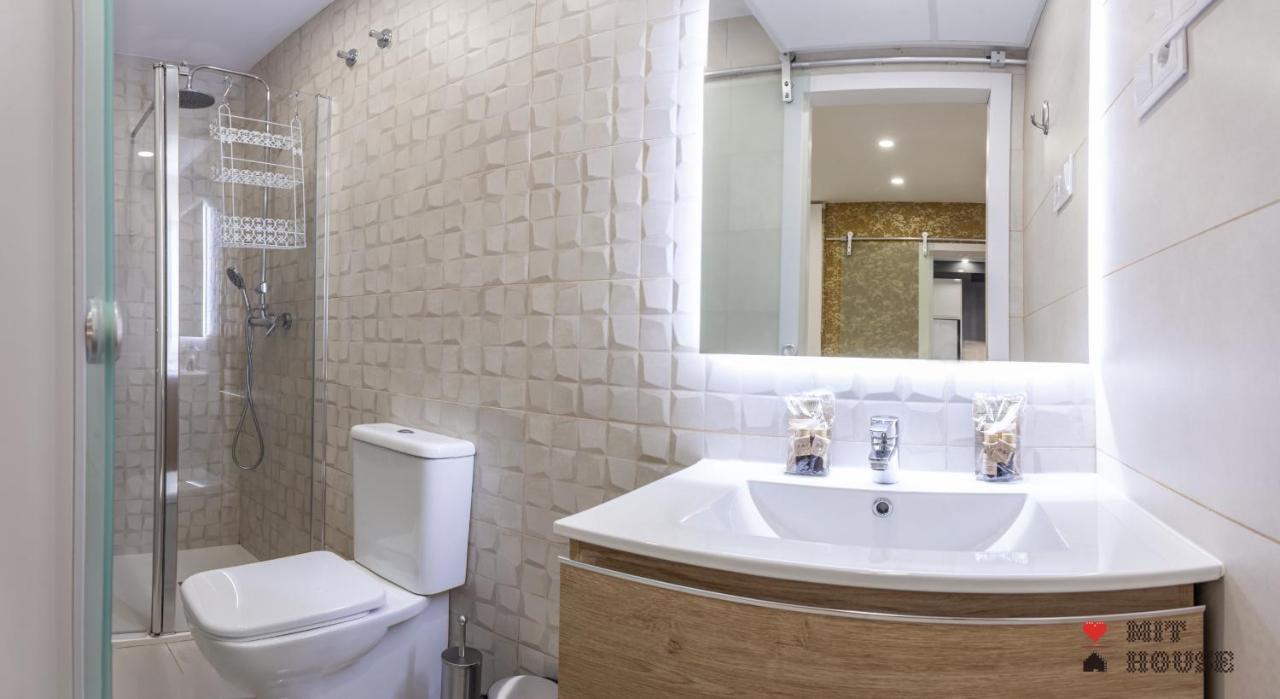 Apartamento Mit House Puerta De America Iii En *