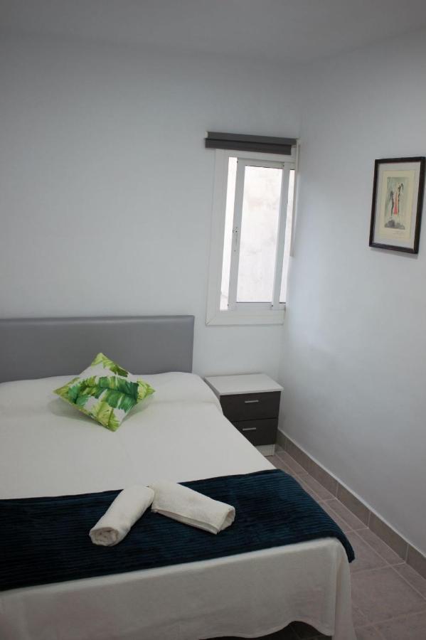 Preciosos Apartamento Con Terraza * Madrid