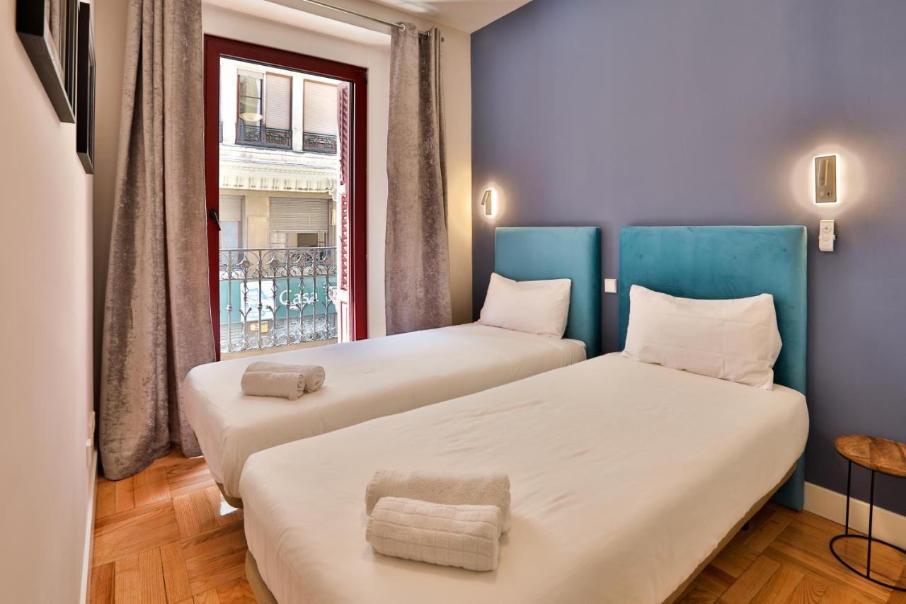 Gran Via. Salud. Puerta Del Sol. Callao. Apartamento Madri