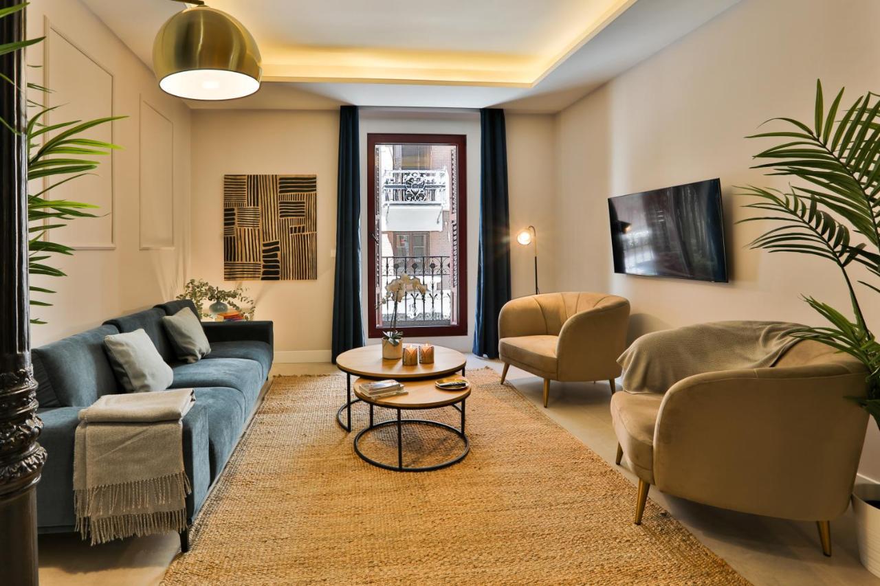 Apartamento Gran Via. Salud. Puerta Del Sol. Callao.