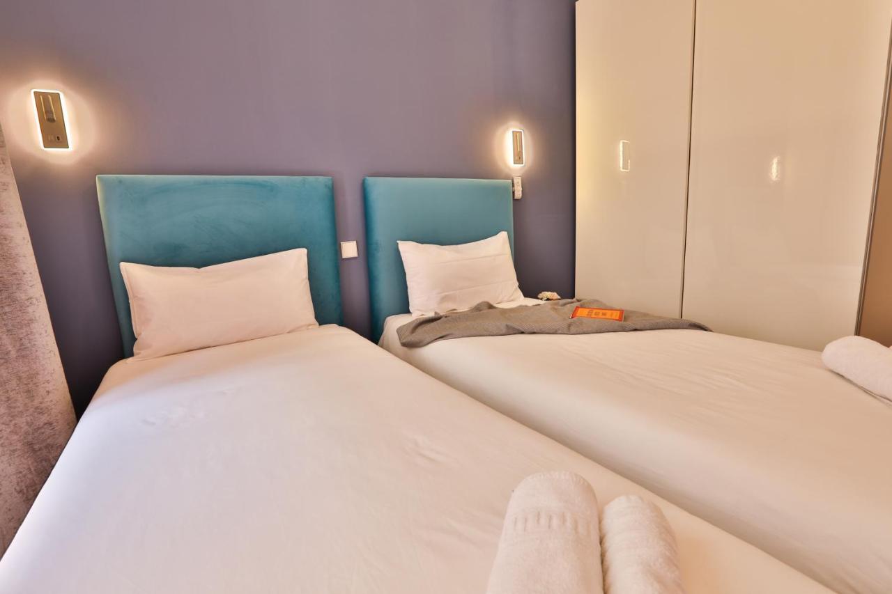 Gran Via. Salud. Puerta Del Sol. Callao. Apartamento *