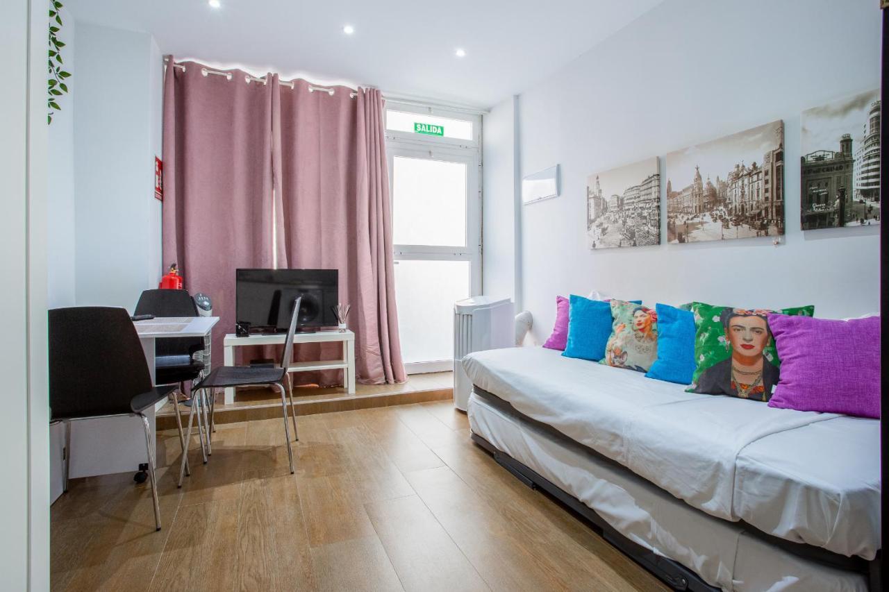 Aparteasy - Goya Ground Floor Appartement Madrid