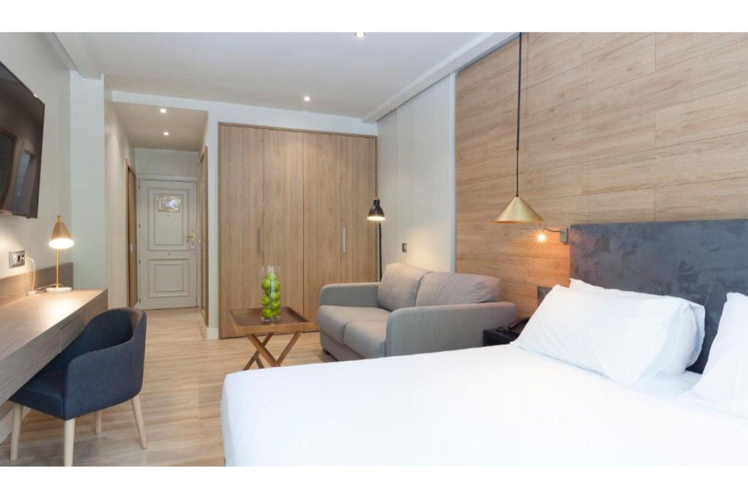 Espahotel Plaza De España Hotel 3*