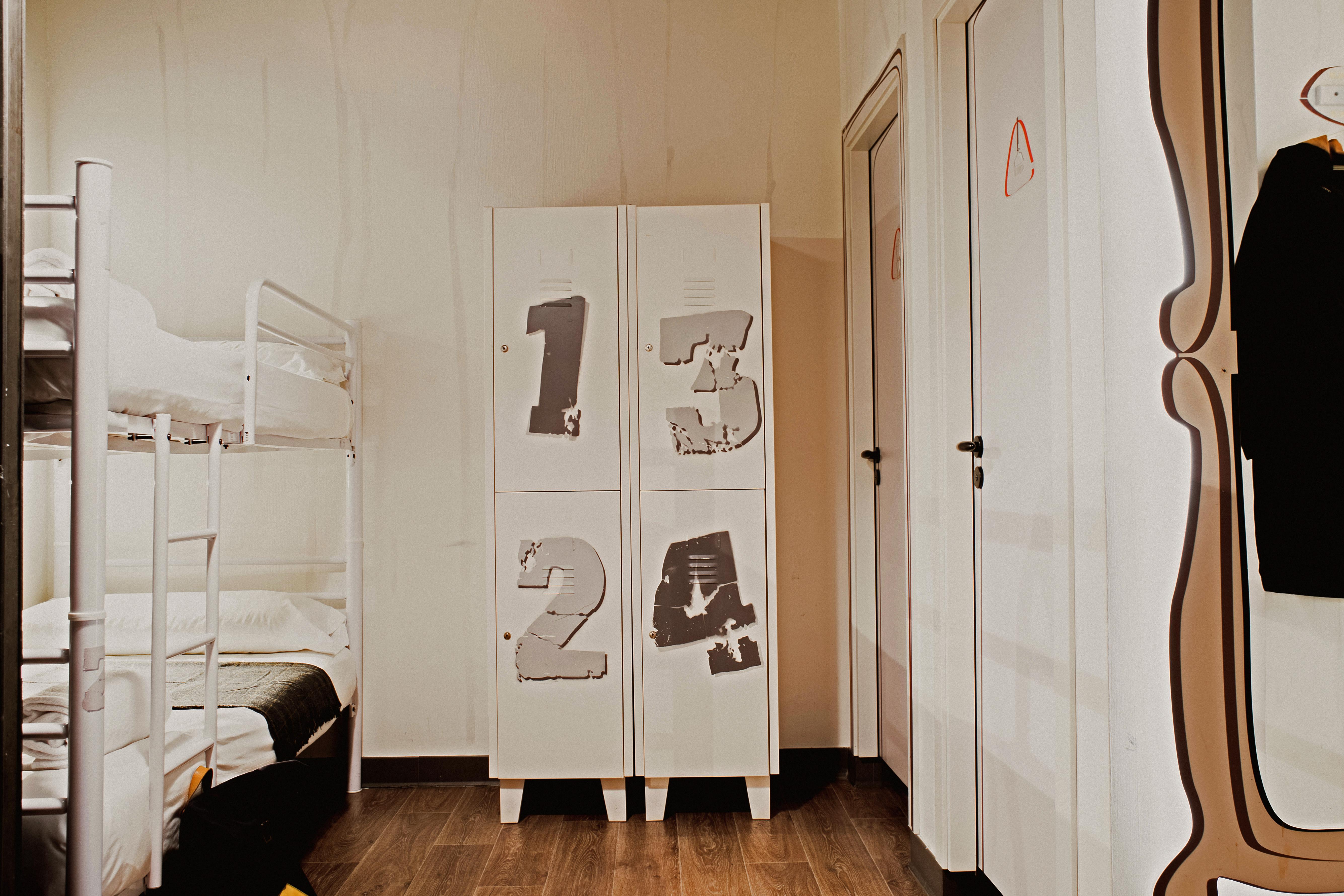 Room00 Chueca Albergue Madri